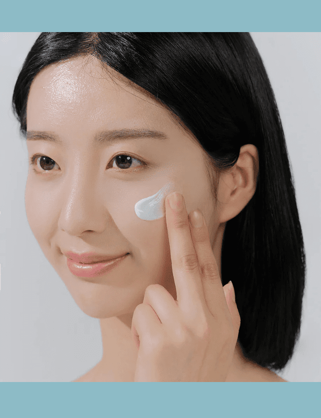 Second image of SKIN1004 Madagascar Centella Hyalu-Cica Water-Fit Sun Serum SPF50+ PA++++ 15ml