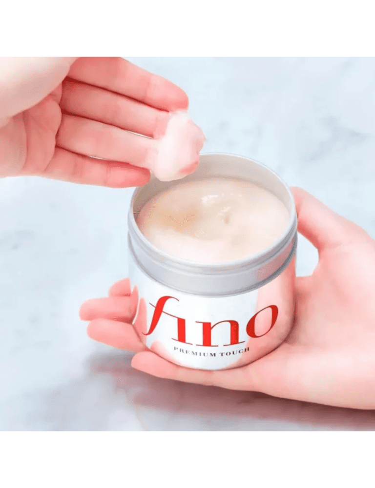 Second image of Shiseido Fino Premium Touch Essence Hair Mask (230g)