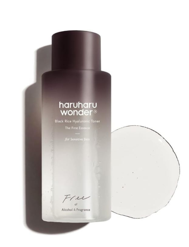 HARUHARU BLACK RICE HYALURONIC TONER (FOR SENSITIVE SKIN) 150ML